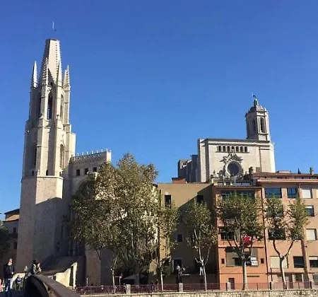 Con Encanto Y Terraza En Barri Vell De Girona, El Cul De La Lleona Apartment Girona